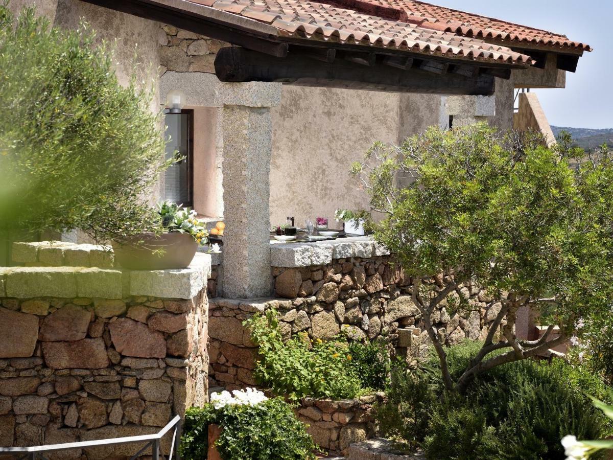 Residence L'Ea Di Lavru - Appartamenti Mono-Bilo-Trilocali Porto San Paolo  Zewnętrze zdjęcie